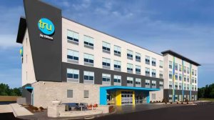 Tru by Hilton Monroe OH