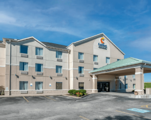 Comfort Inn &amp; Suites