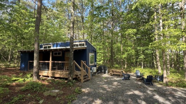 Tiny Cub House