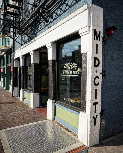 Mid City Restaurant