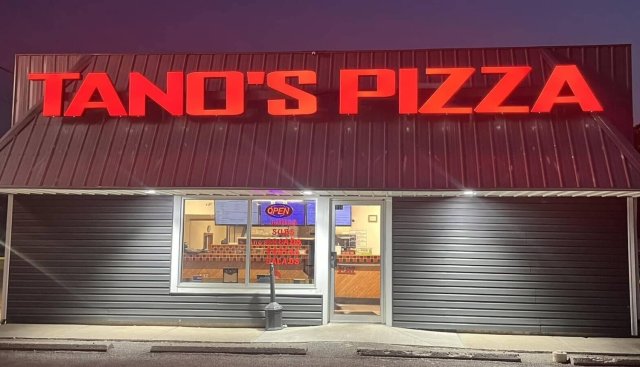 Tano&#039;s Pizza