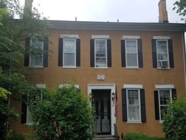 BnB&#039;s BnB at the Meeting House