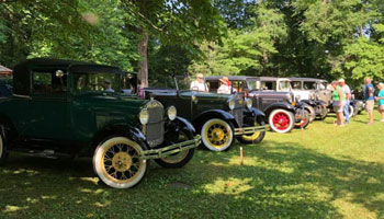 Car Show at Historic Rugby